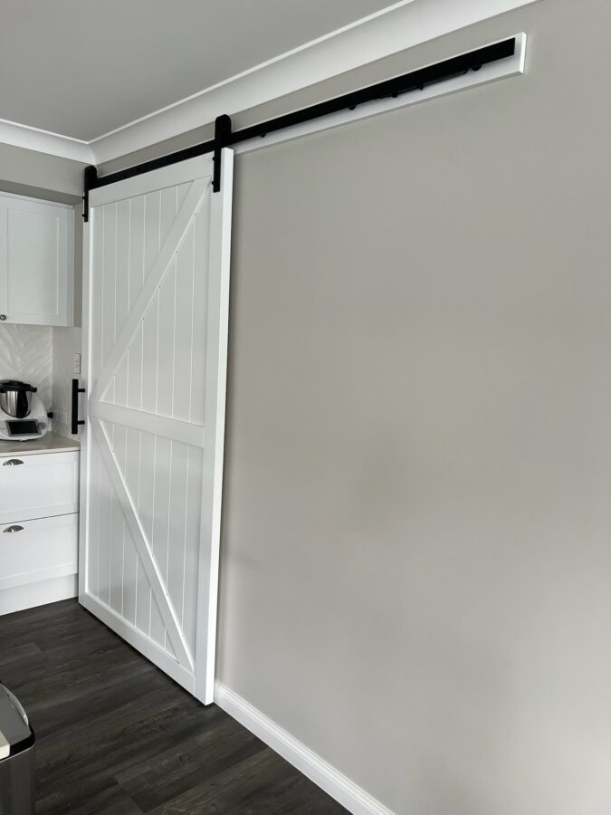 PACKAGE DEAL 2400x1000 British Brace Barn Door Primed